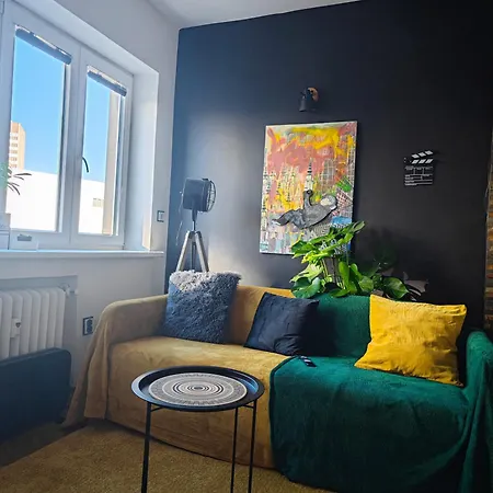Central Quirky Apartment *